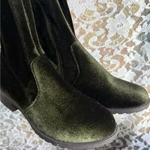 Over the Knee Velvet Boots in Olive green with flat heels elastic tie top